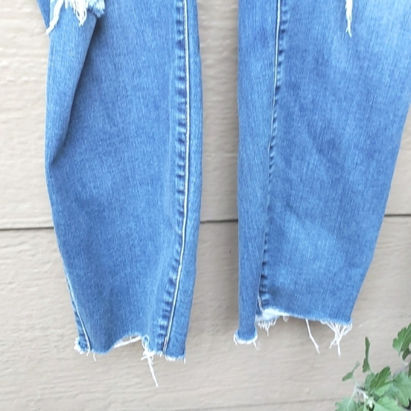 Torrid Deconstructed Jegging with Lace Underlay 22 RARE - Picture 4 of 12